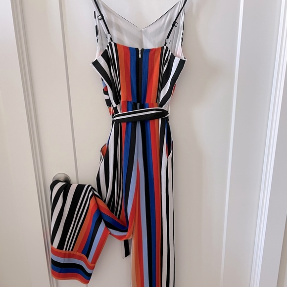 Nicole Miller- striped jumpsuit SIZE 8, with pockets - Picture 2 of 6